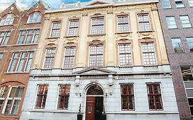 Dutch Golden Hotel